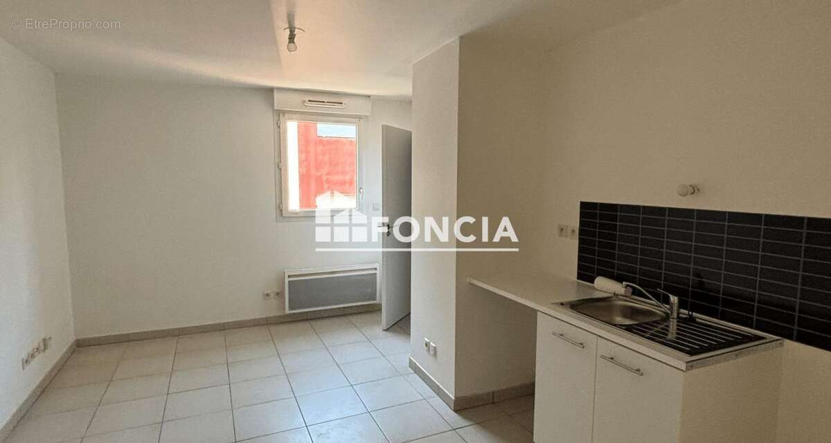 Studio immeuble avec ascenseur à Castelnau-le-Lez, idéal investissement ou résidence étudiante - photo 2