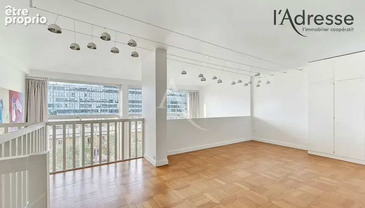 COURBEVOIE / LA DEFENSE appartement  Duplex 6 pièces de 166 m² avec cave - photo 2