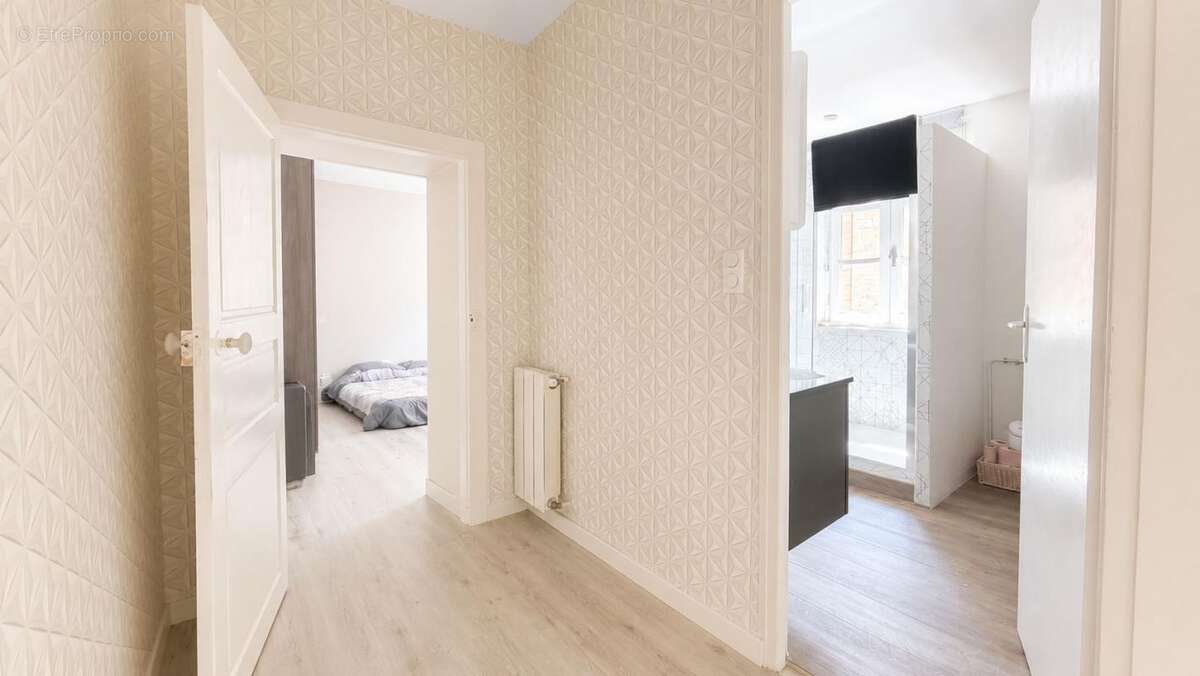 Le Monastère : maison de village rénovée avec 3 chambres - photo 12