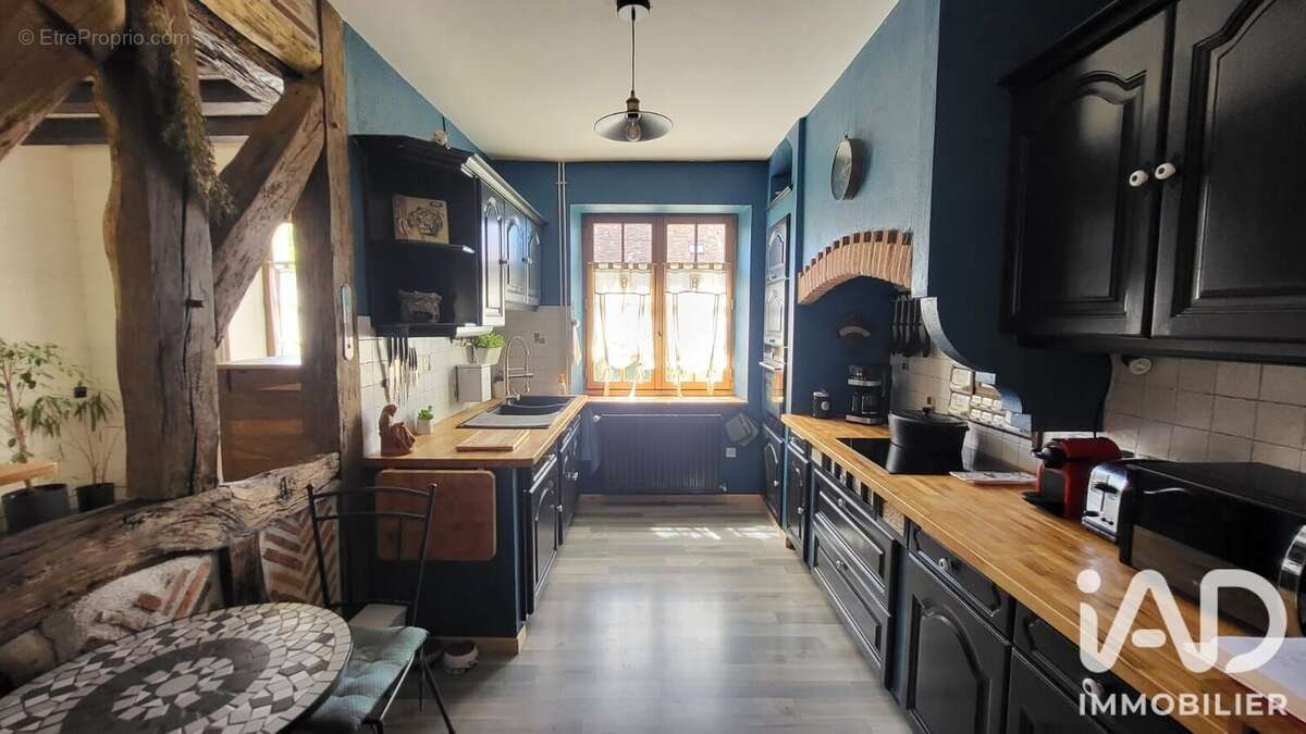 Maison 156 m² à Poulaines  - photo 2