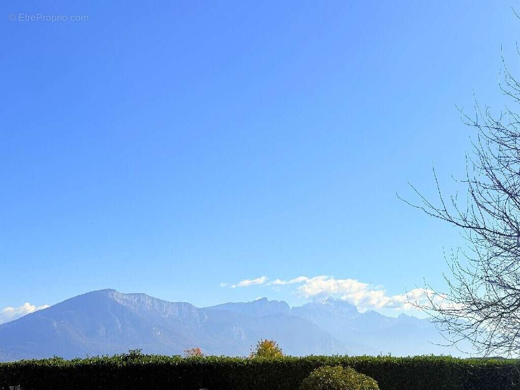 Appartement à MEYTHET