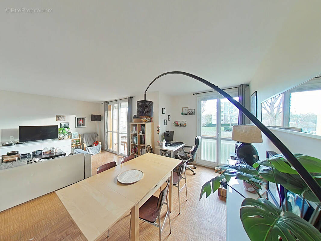 Appartement à JOUE-LES-TOURS