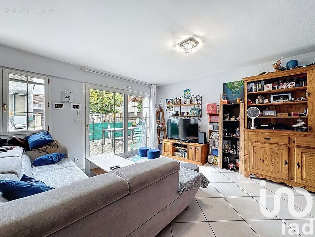 Photo 3 - Appartement à SAINT-PIERRE-EN-FAUCIGNY