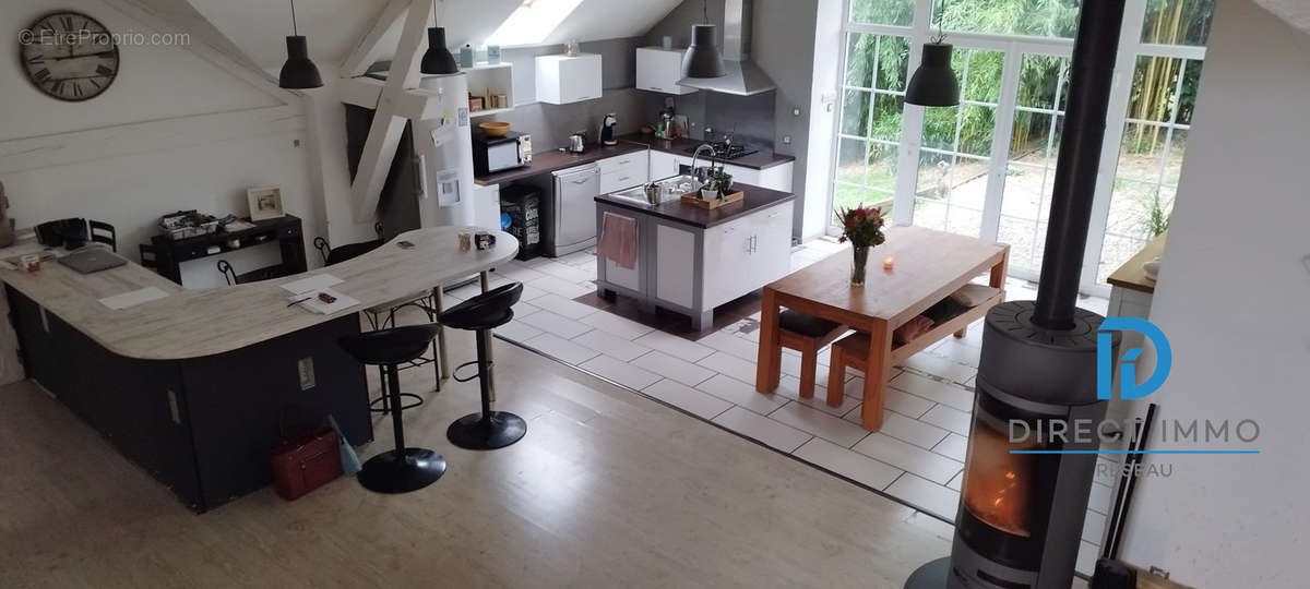 Maison à PLANCHER-BAS