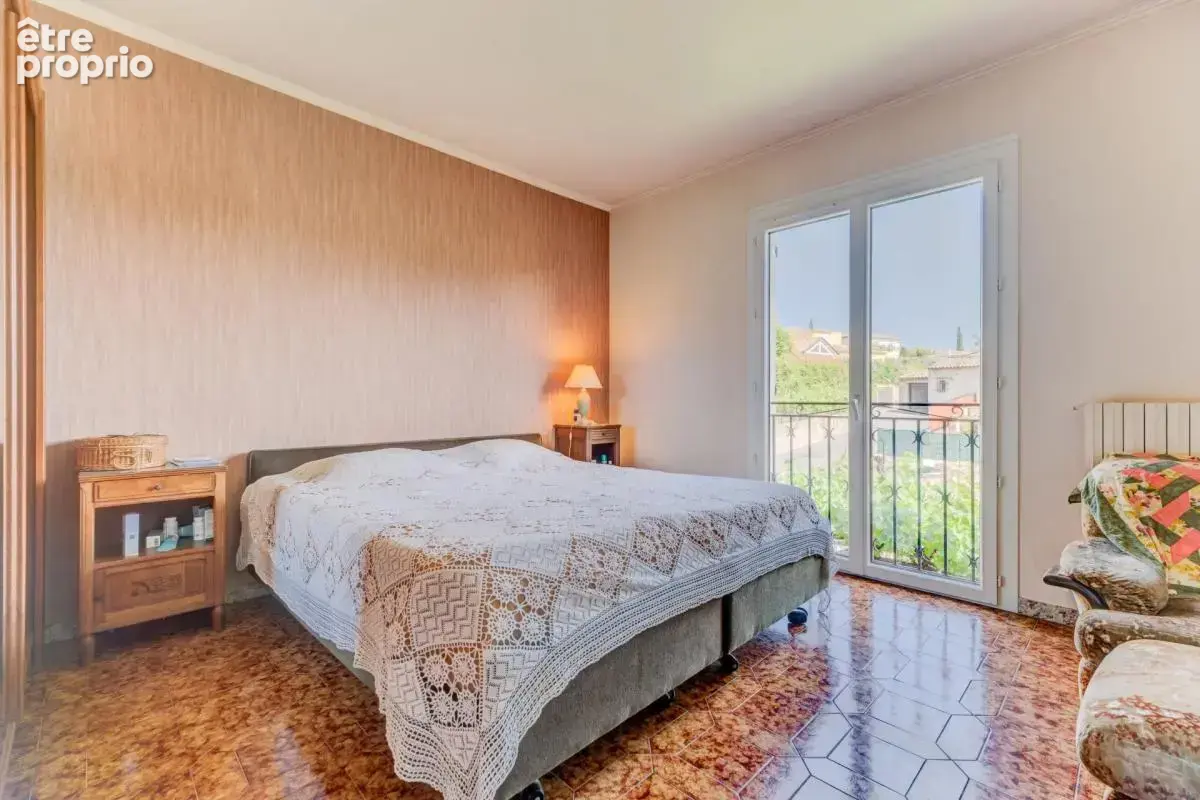 La colle-sur-loup – maison individuelle 300 m² – 2 appartements – terrain 1 703 m² – calme - photo 8