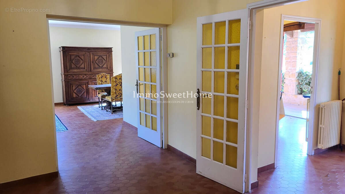 Maison à SAINT-FERREOL-TRENTE-PAS