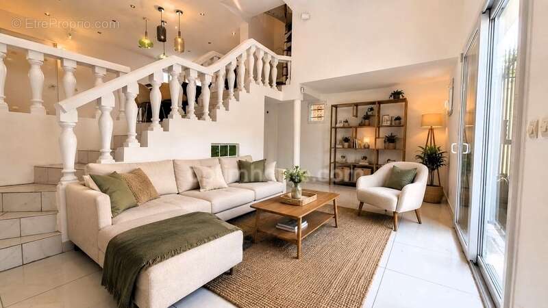 Maison à vendre 5 pièces VITRY SUR SEINE (94) - photo 3