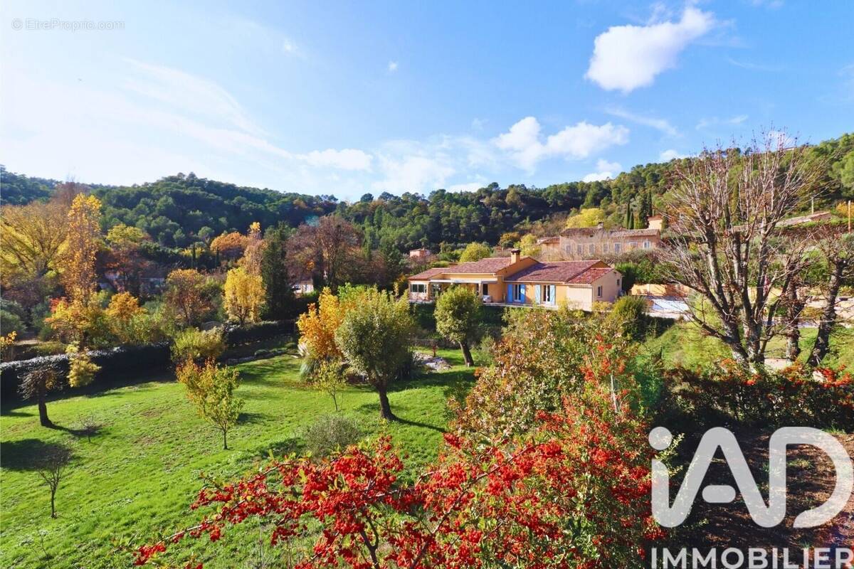 Photo 1 - Maison à COTIGNAC