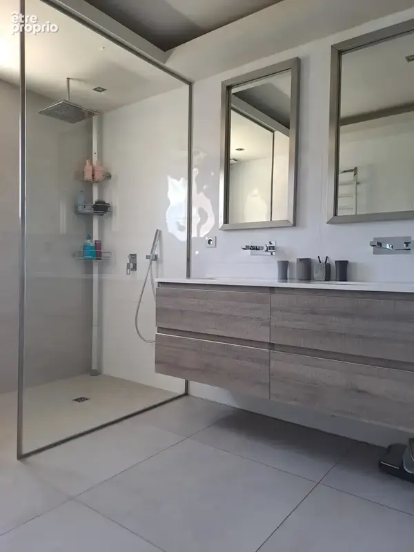 Maison de 240m2 dans un cadre d'exception ! - photo 9
