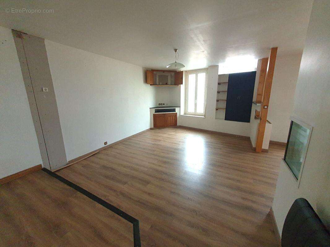 Maison Bourges 6 pièce(s) 128 m2 - photo 2