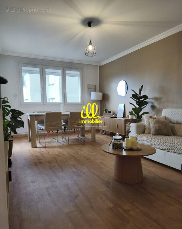 Appartement à NOUZONVILLE