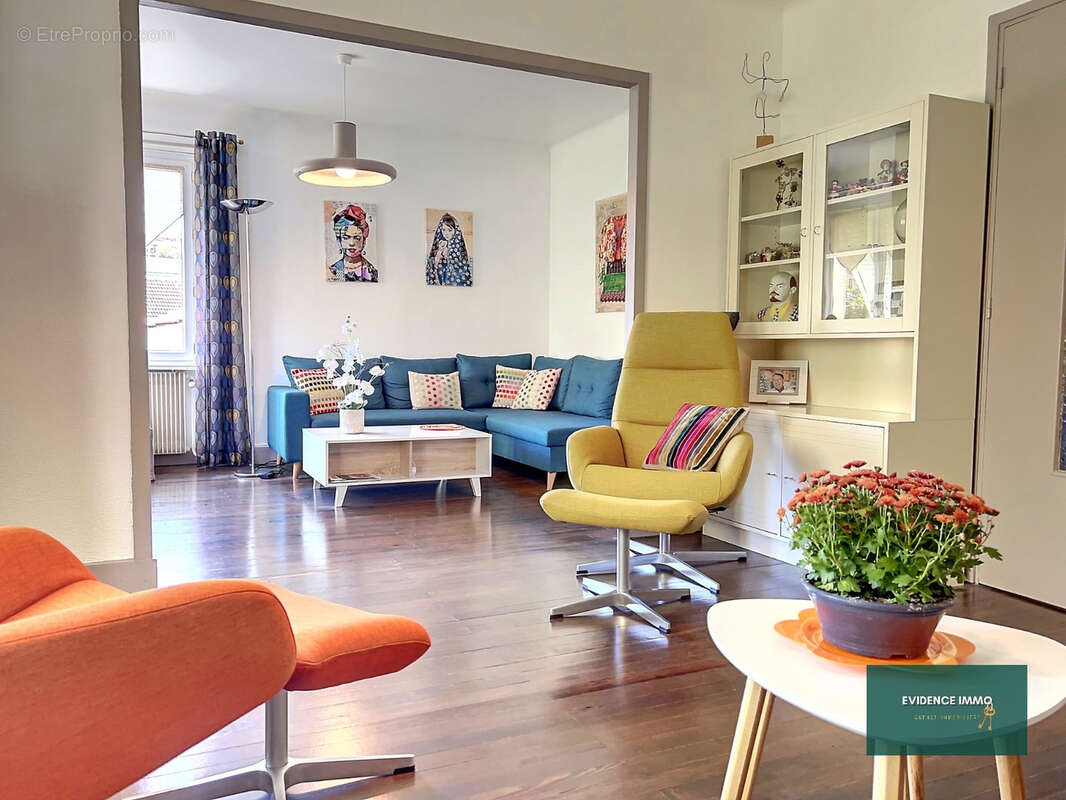 Maison à BOURGOIN-JALLIEU