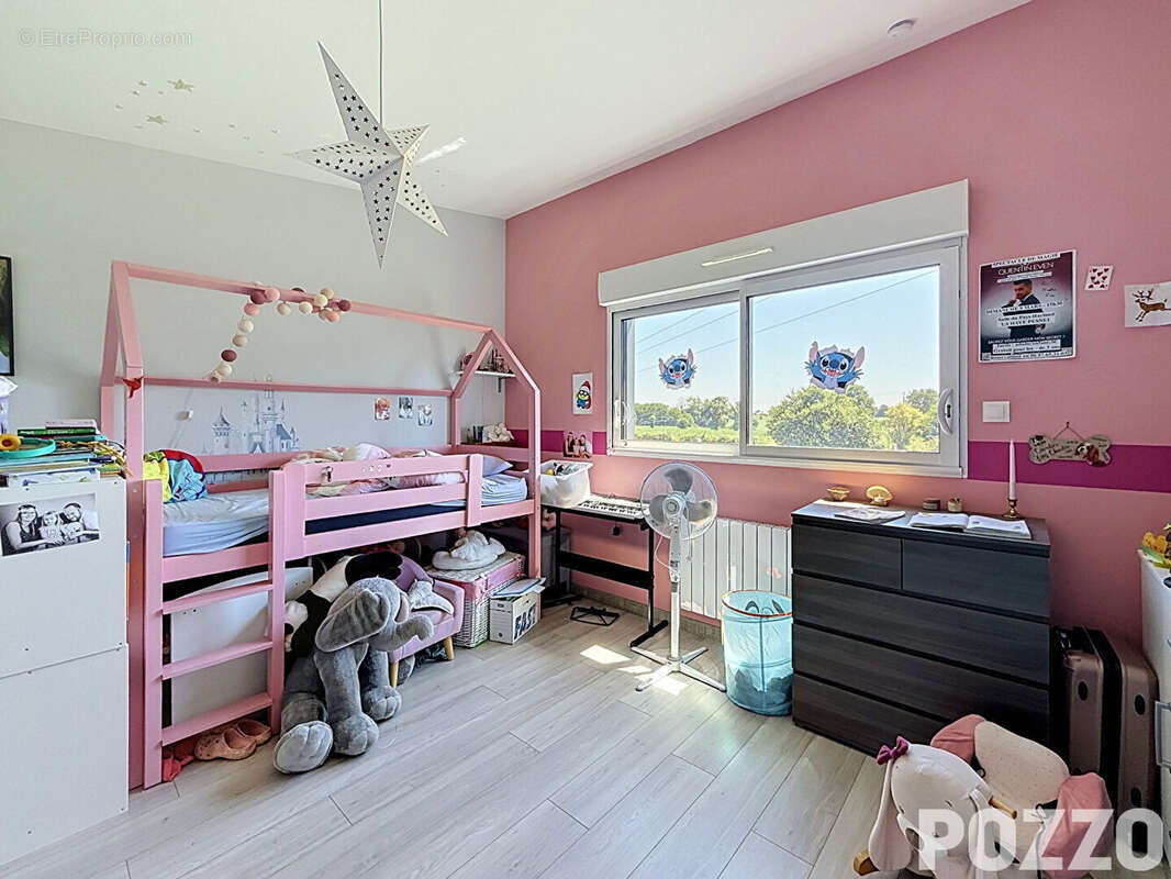 Maison Champcervon 6 pièce(s) 174.45 m2 - photo 11