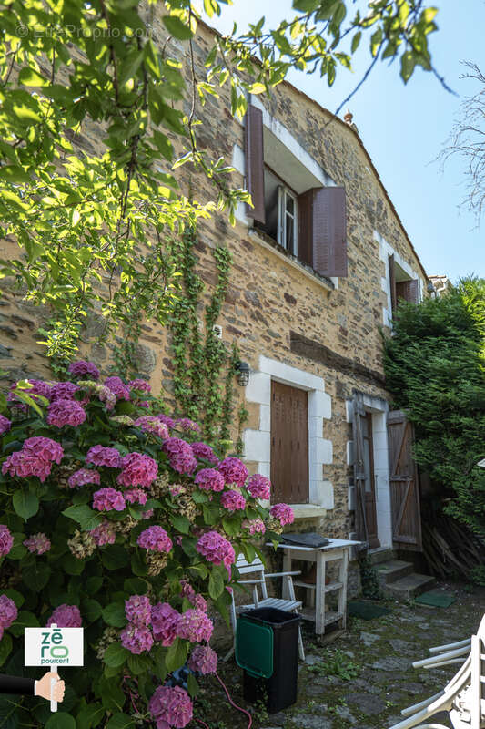 Maison de caractère 5 chambres au bord du Lay à Mareuil-sur-Lay   Terrain arboré 1 054 m2   Idéal famille, rés - photo 5