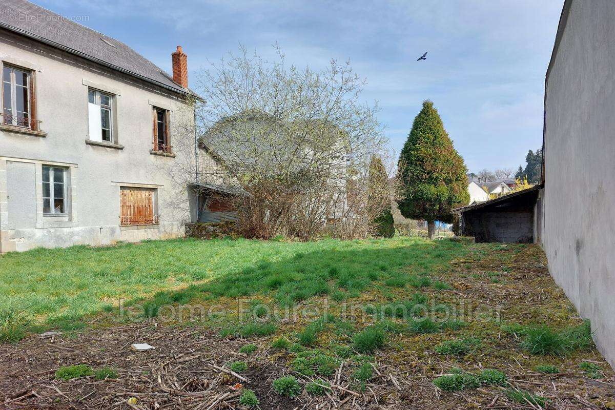 Appartement à USSEL