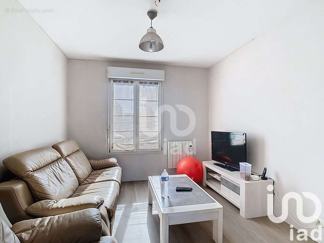 Photo 5 - Maison à FERE-CHAMPENOISE