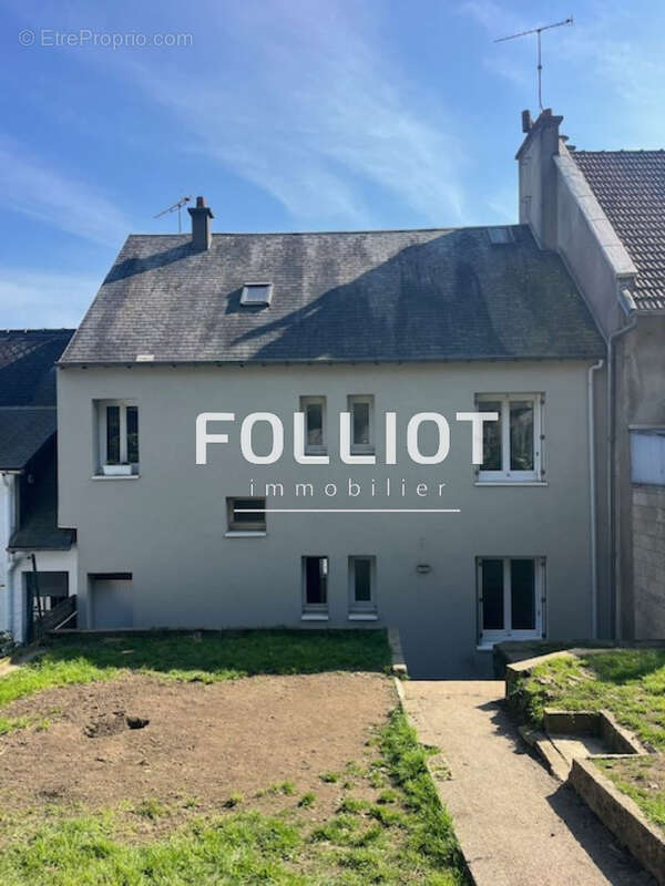A VENDRE Immeuble Vire Normandie 6 pièce(s) 115 m2 - photo 15