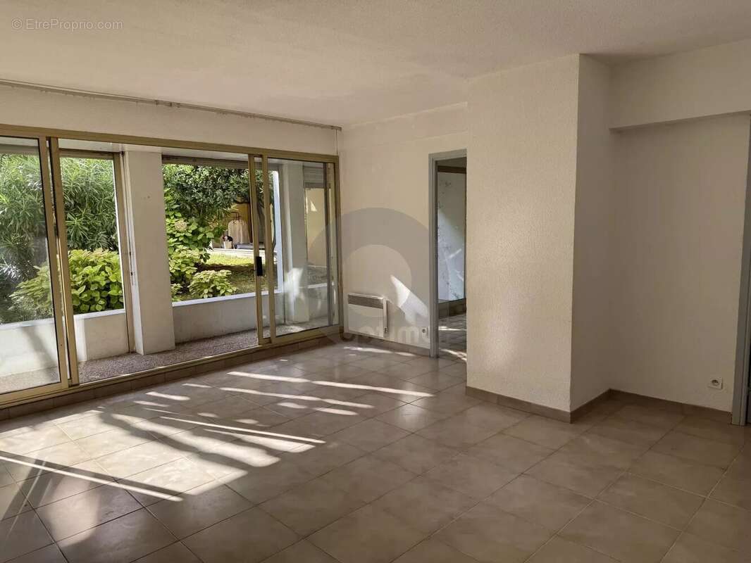 Appartement à MENTON