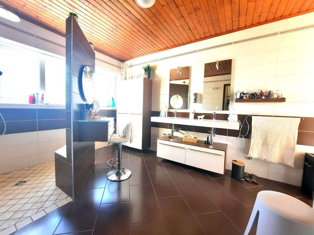 Maison à SAINT-DENIS