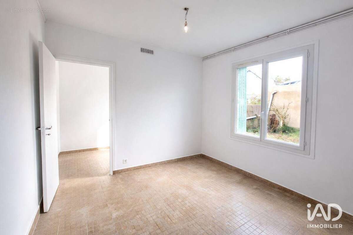 Commerce 55 m² à Saint-Nazaire  - photo 4