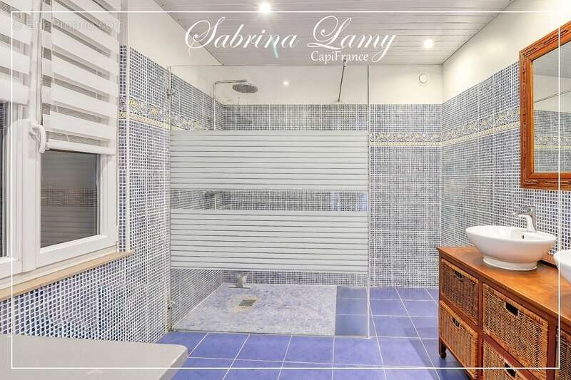 Maison à LE MESNIL-SUR-OGER