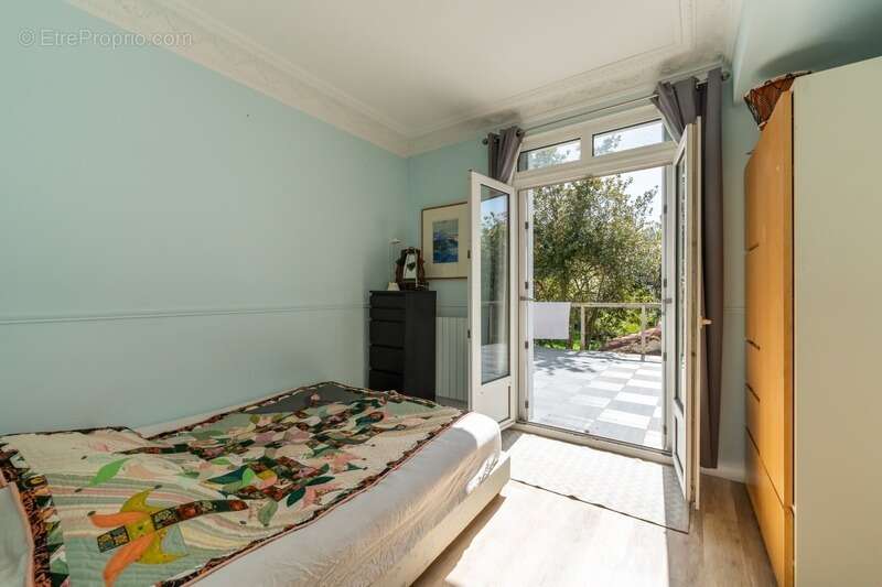 Maison à SAINT-CLOUD