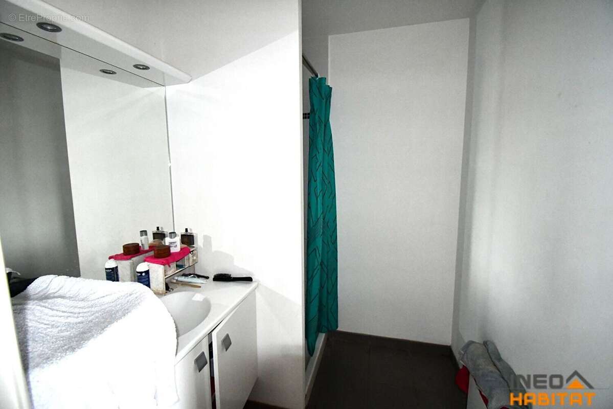 Appartement à NOYAL-CHATILLON-SUR-SEICHE