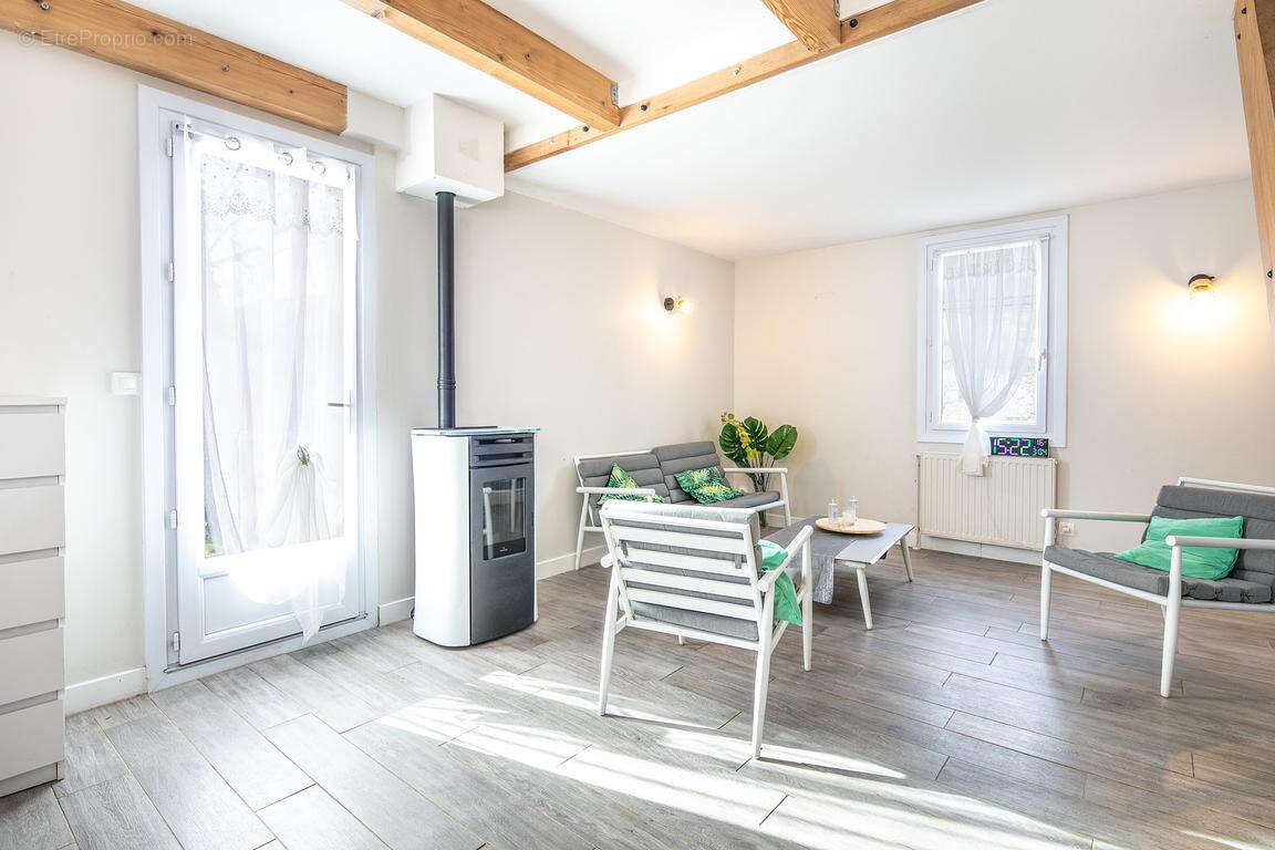 Maison à LA ROCHETTE