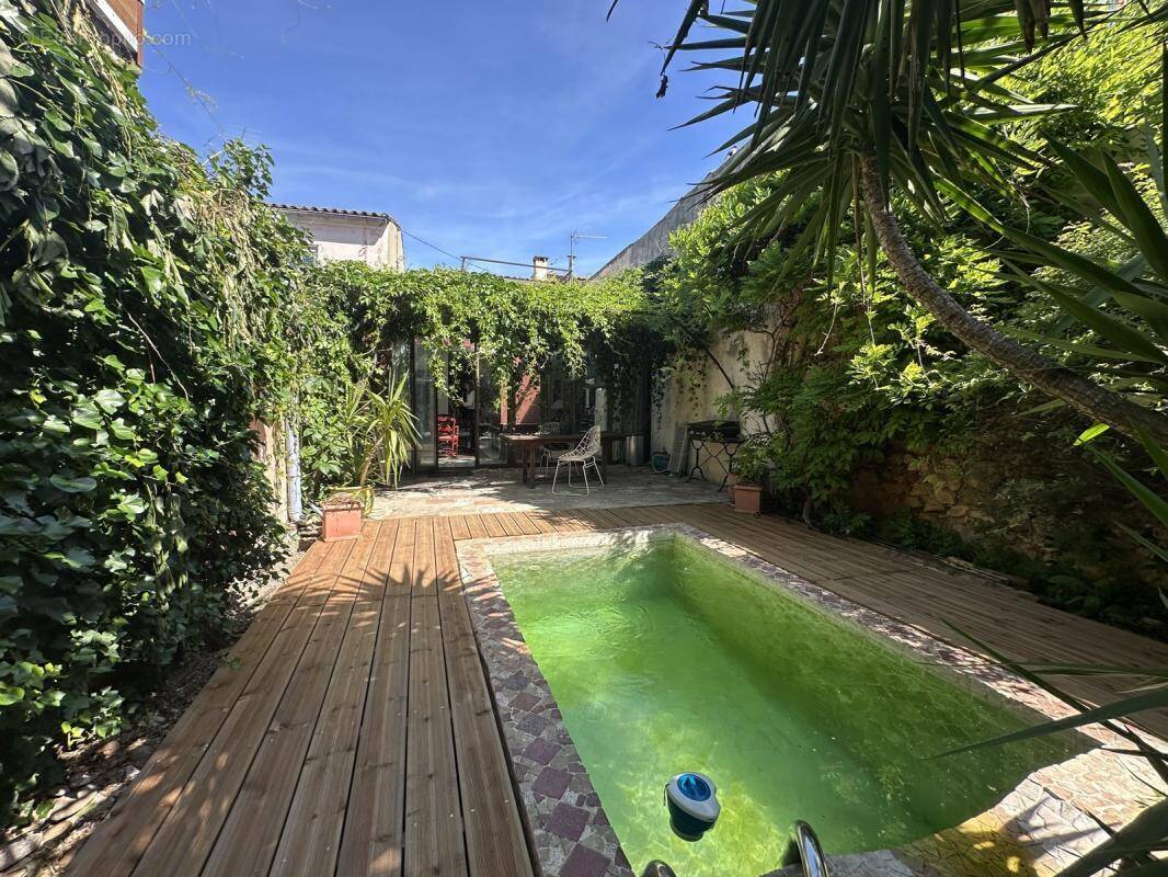 Maison à NIMES