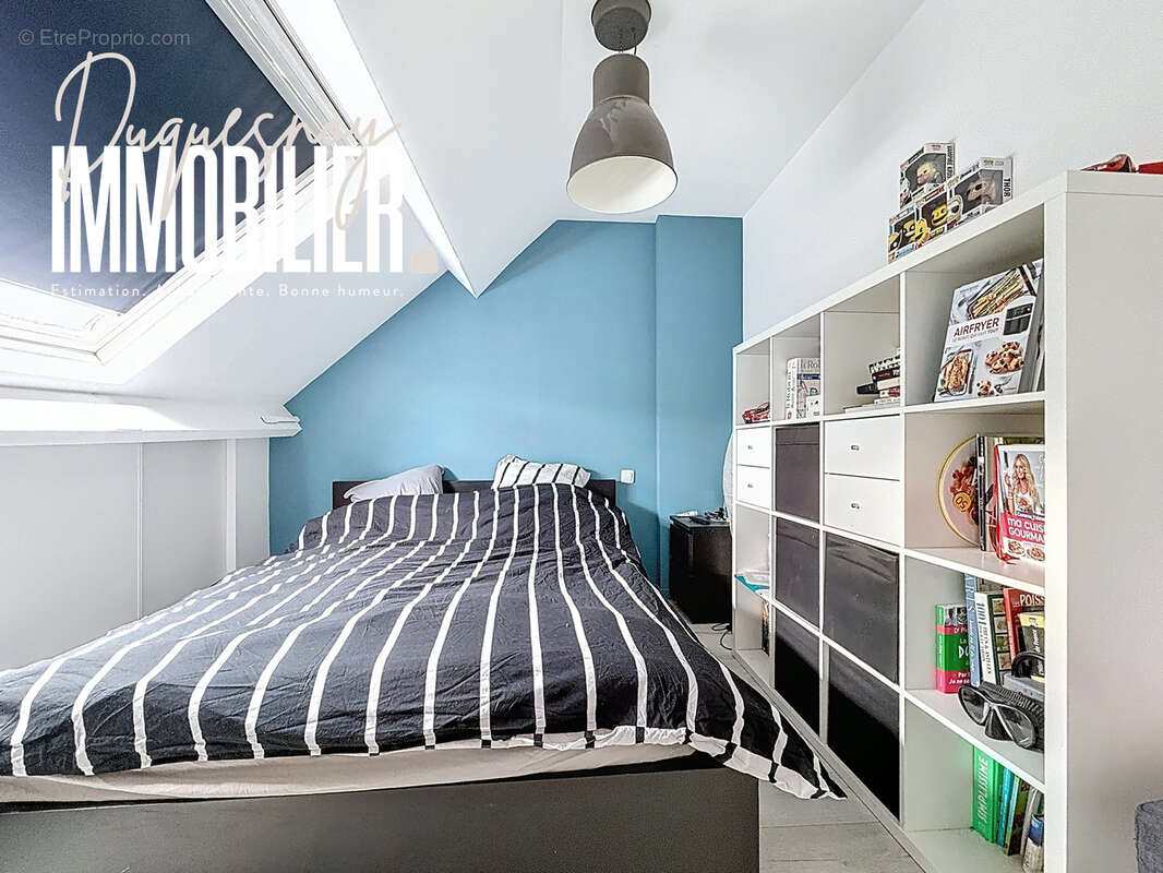 Maison à LA CHAPELLE-D'ARMENTIERES