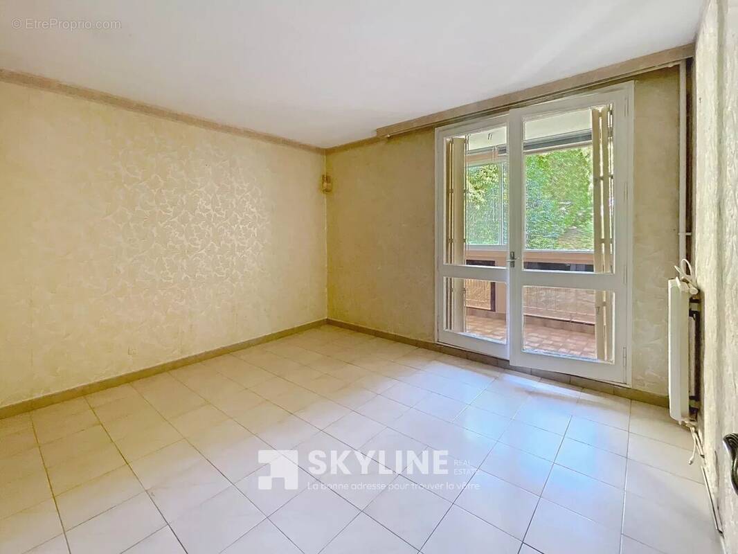 Appartement à MARSEILLE-11E