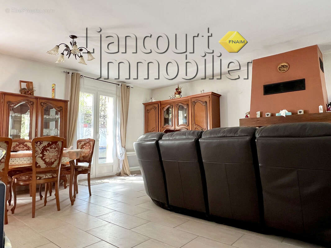 Maison à RANTIGNY
