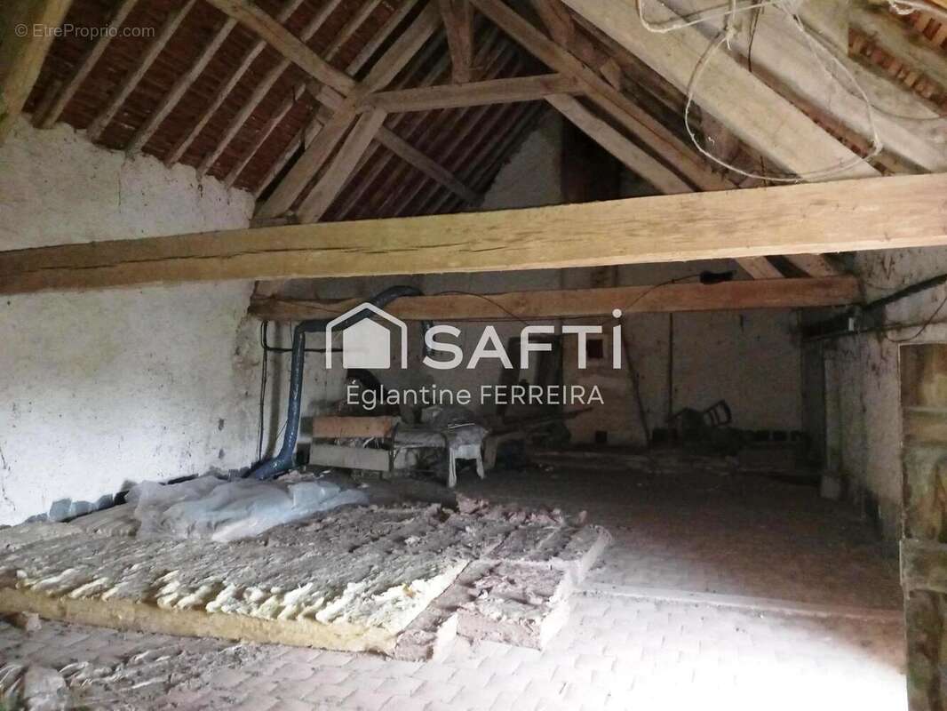 Photo 8 - Maison à POULAINES