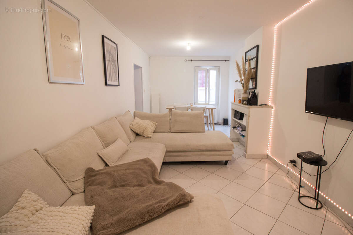 Appartement à SANARY-SUR-MER