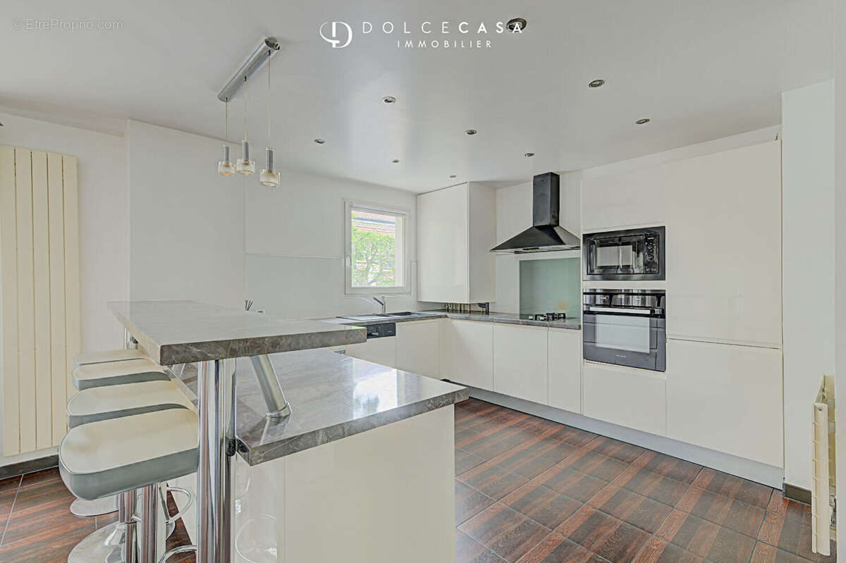 Appartement à NOGENT-SUR-MARNE