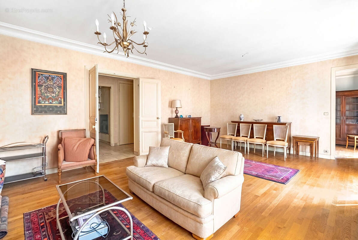 Appartement Paris 4 pièce(s) 84.5m2 - photo 4