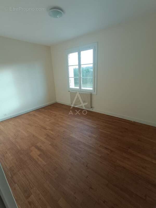 Maison 103 m² à Saint-Yrieix-Sur-Charente  - photo 7
