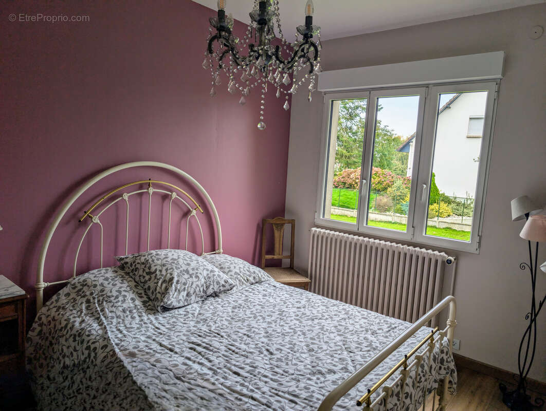 Maison à POIX-DE-PICARDIE