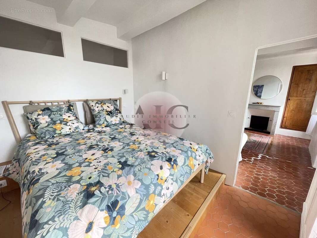 Appartement à FAYENCE