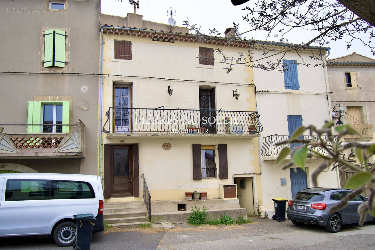 Maison à CAUSSINIOJOULS