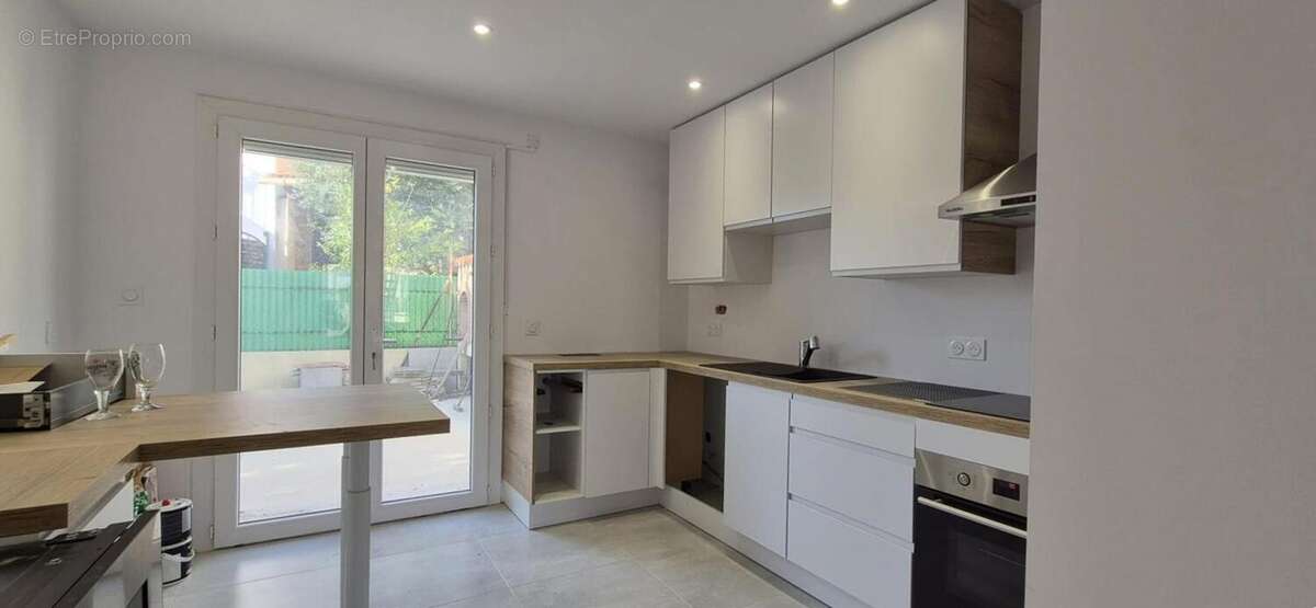 Appartement à SAINT-ESTEVE