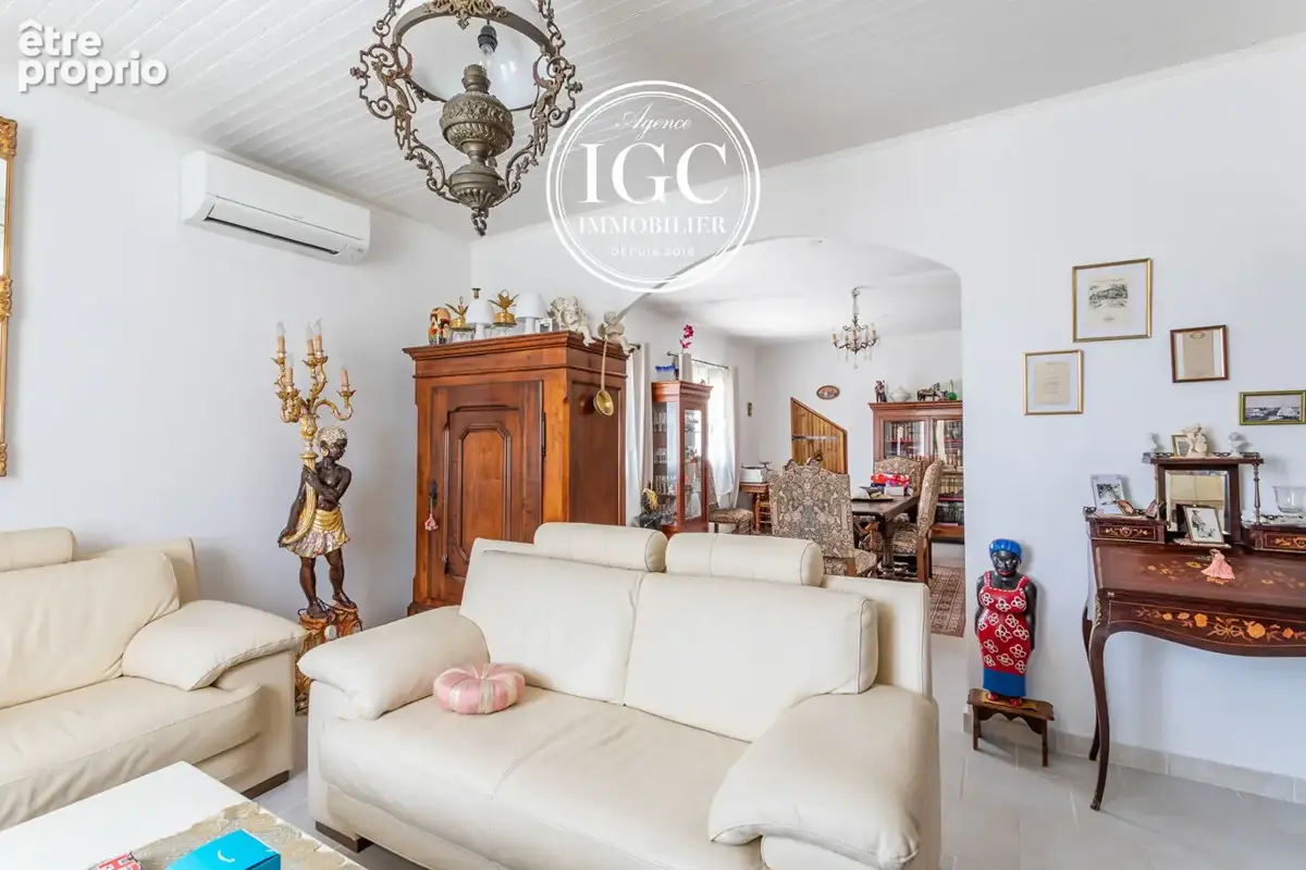 MAISON T5 + DEPENDANCE T1 - 126 m² sur parcelle de 311m² -- MARIGNANE - photo 7