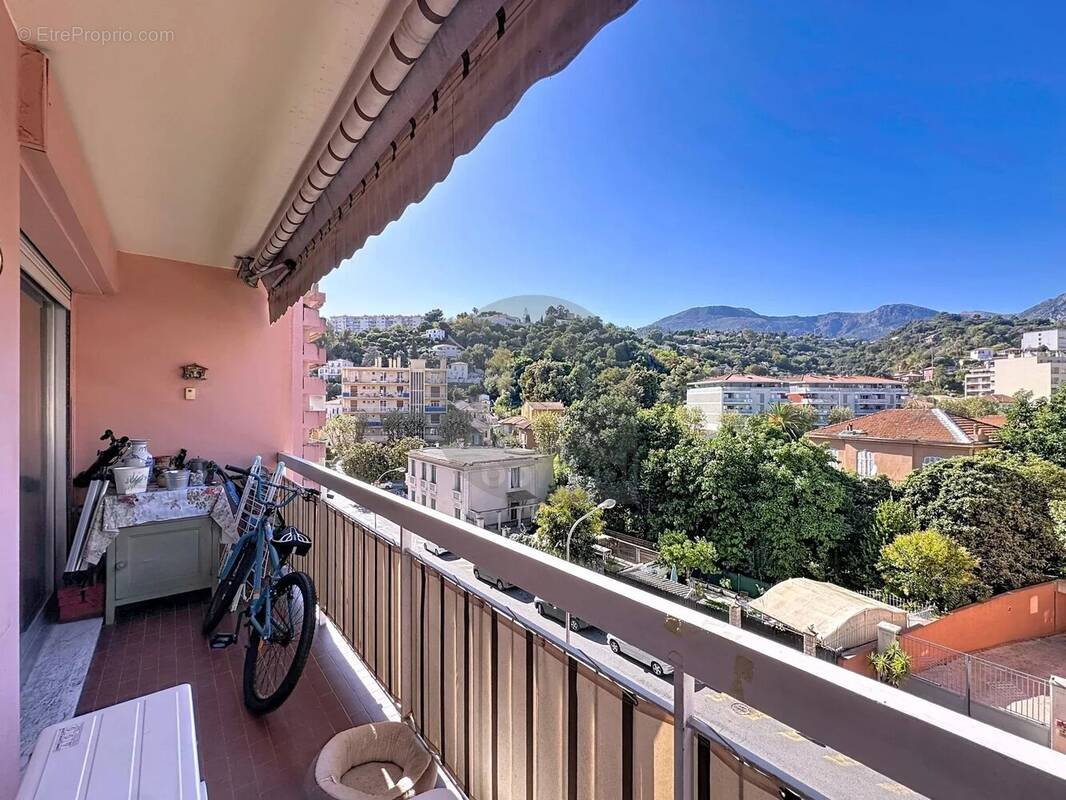 Appartement à MENTON