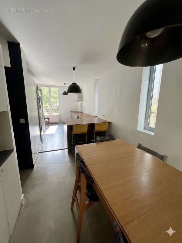 Maison 98 m² à Bagnolet  - photo 6
