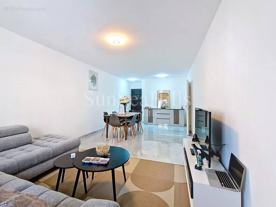 Nice – rue de france – 3 pièces traversant est-ouest – 78 m² – rénové - photo 2