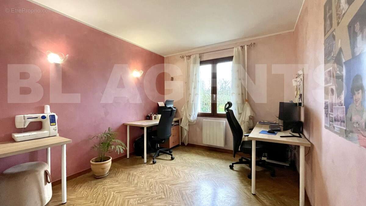 IMG_1131 - Maison à COULOMMIERS