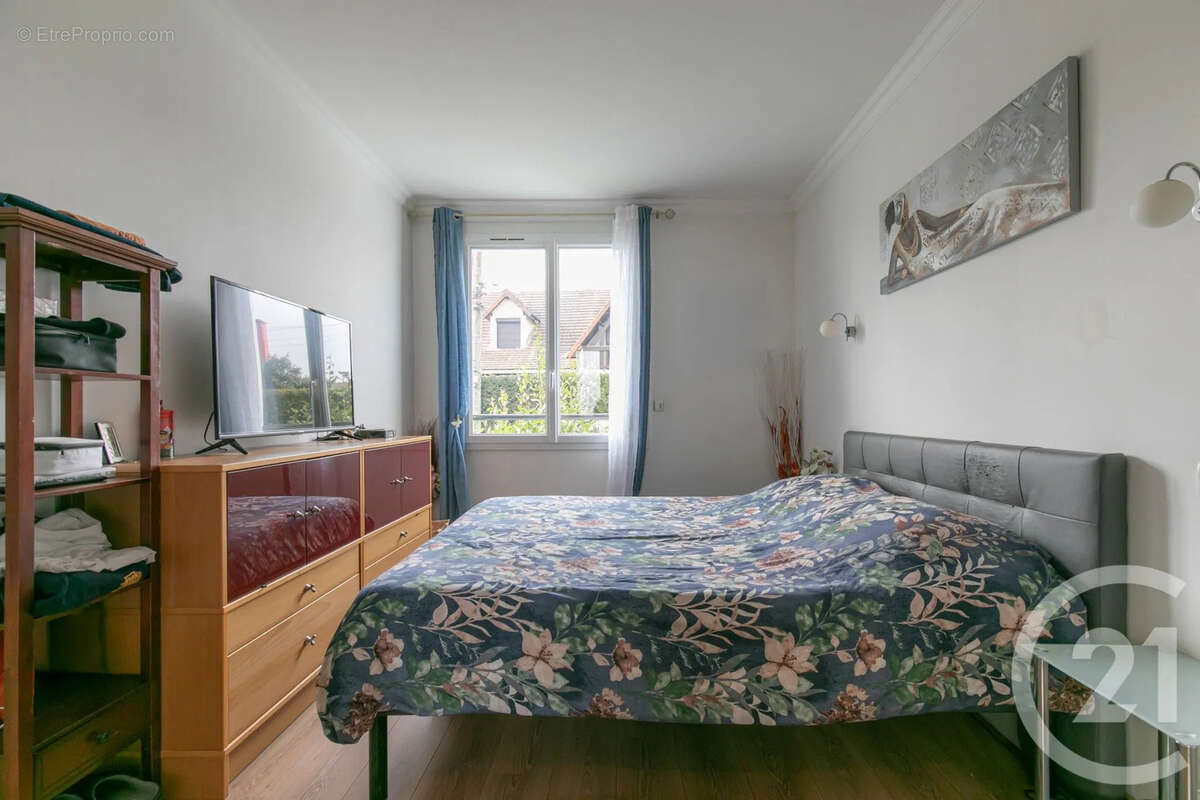 Maison à CHAMPIGNY-SUR-MARNE