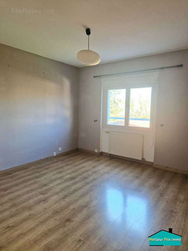 Maison à SAINT-PHILBERT-DE-BOUAINE