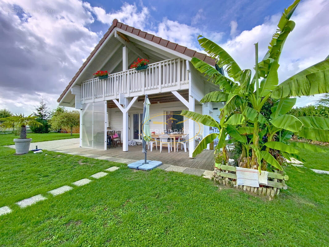 Maison à LEROUVILLE