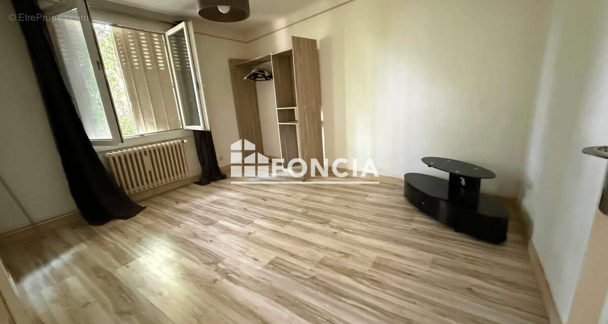 Exclusivite : immeuble de 2 appartements avec acces riviere - photo 10